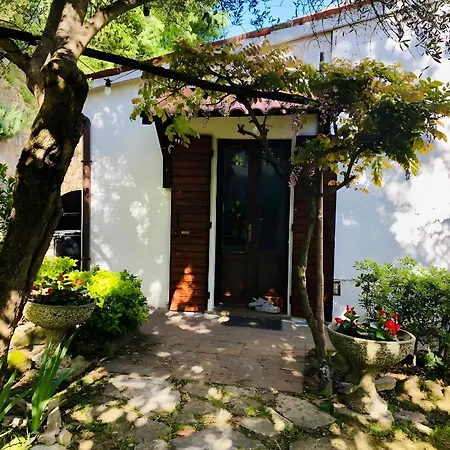 Villino San Silvestro Feriehus *